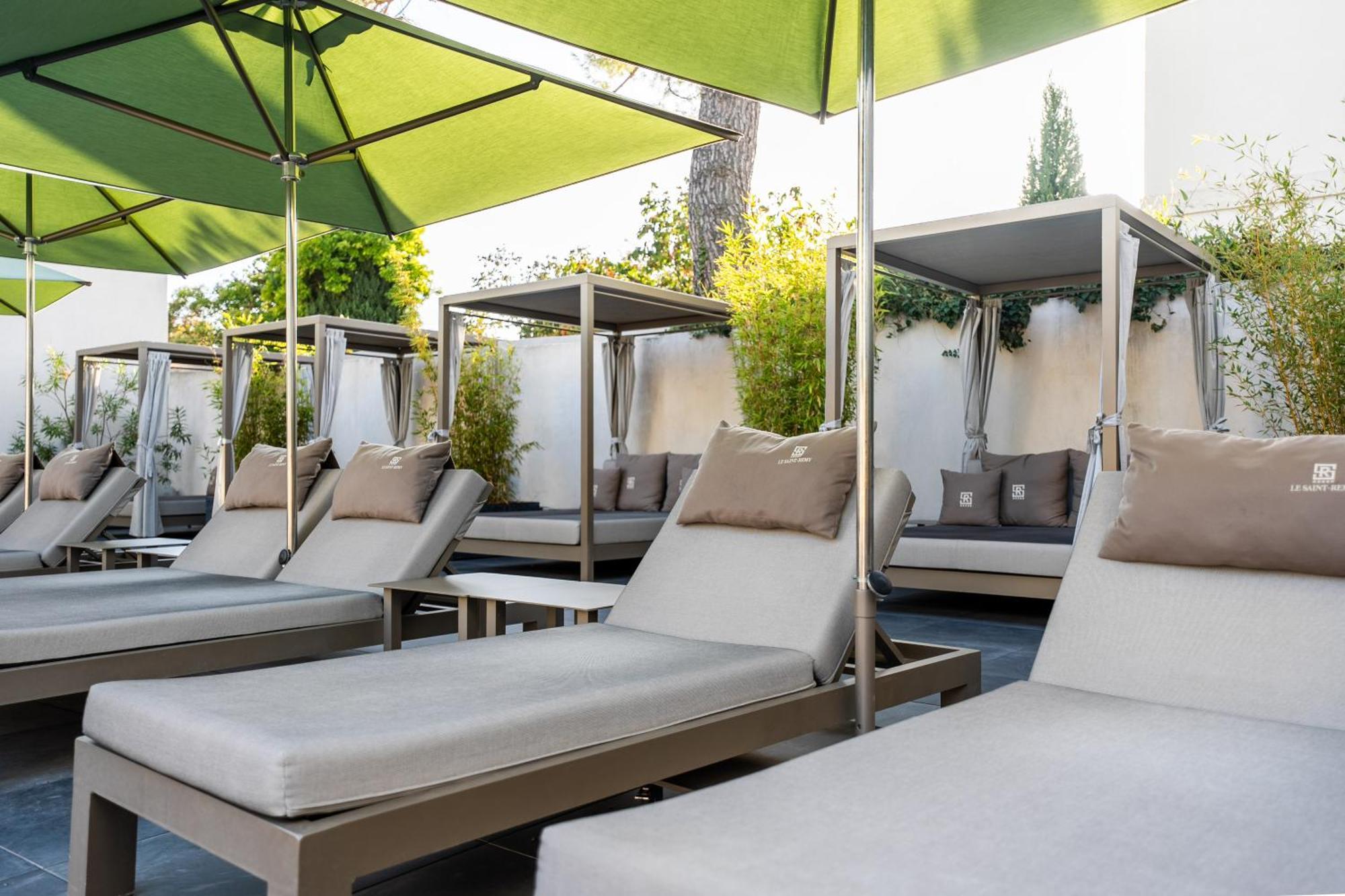 Hotel Le Saint Remy & Spa ภายนอก รูปภาพ